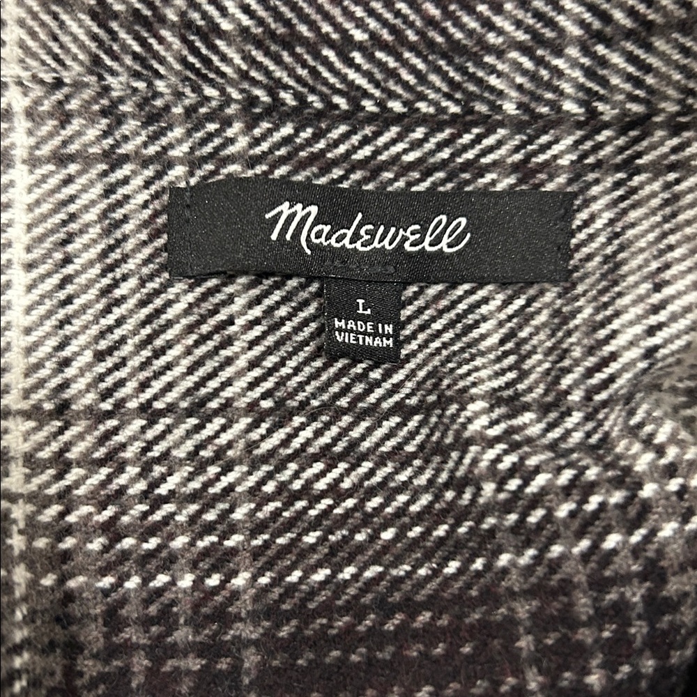 Madewell Twill Flannel Shirt-Jacket in Windowpane Plaid
Antique Cream Size Large - Picture 5 of 6